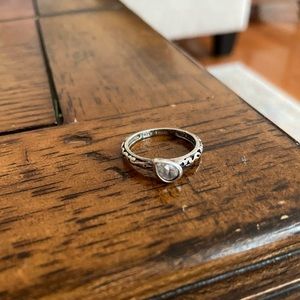 Silpada Belle Fleur Teardrop Stackable Ring